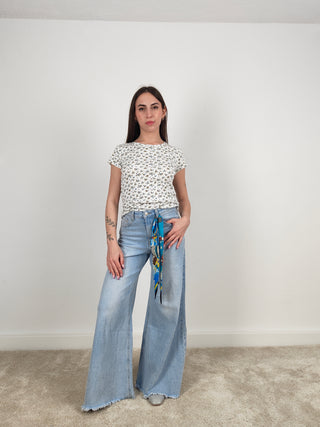 Jeans a Palazzo sfrangiato
