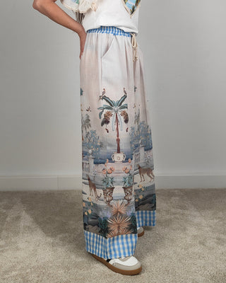 Modella indossa Pantalone Misto Lino Africa